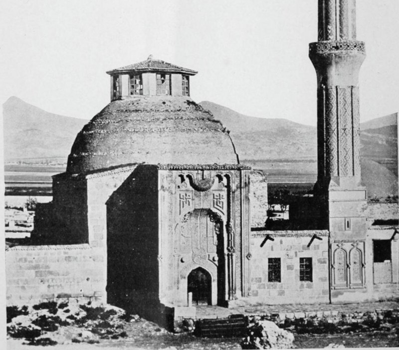 مناره اینجه در ۱۹۱۳